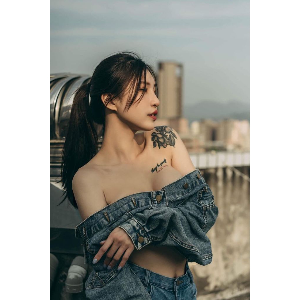 POSTER KAMAR TIDUR/POSTER AESTHETIC/POSTER ONLY/POSTER/POSTER KEREN/POSTER DINDING/POSTER HIASAN DIN