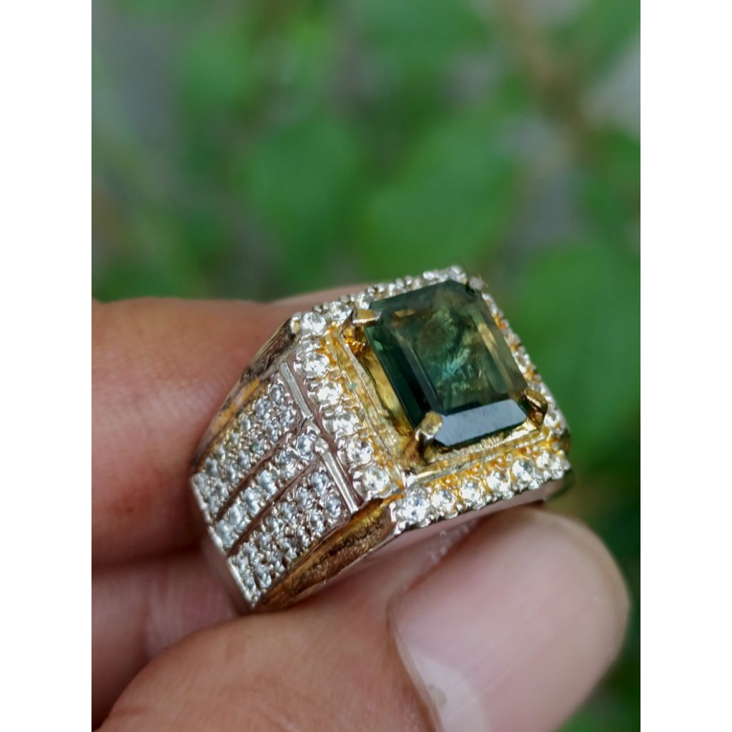 Batu Mulia Natural Green Sapphire Tanzania Cushion Cut 2 Ct No Treatment Ring Mewah