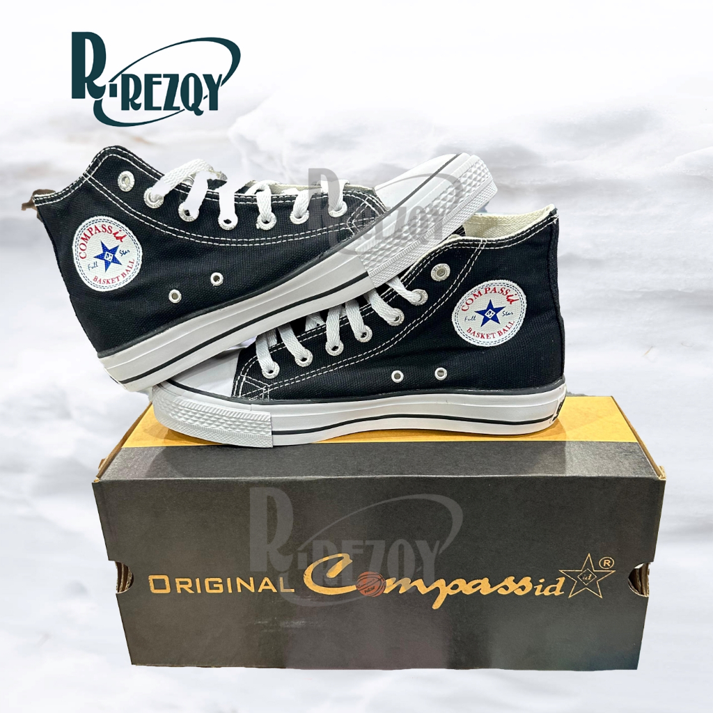 R Rezqy - Sepatu Anak Sekolah Compass Tinggi Hitam Putih