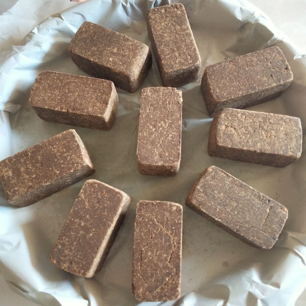 

Terasi Udang/Belacan Udang Rebon Grade A Khas Pontianak 500gr