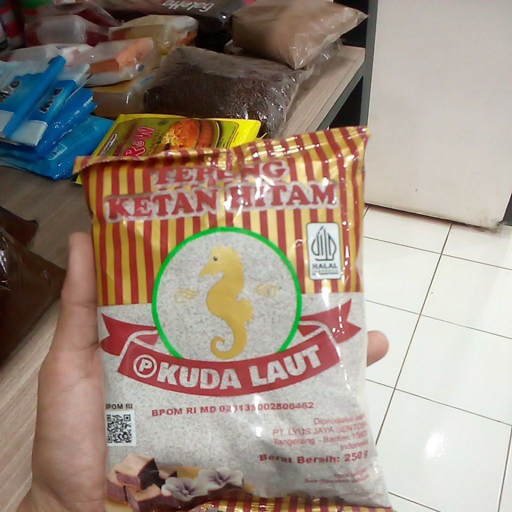 

Tepung ketan hitam halal