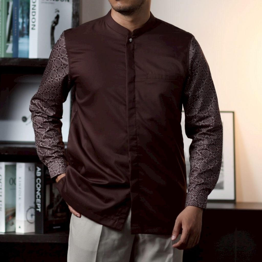 SAVIQ-Kemeja koko warna MAHOGANI