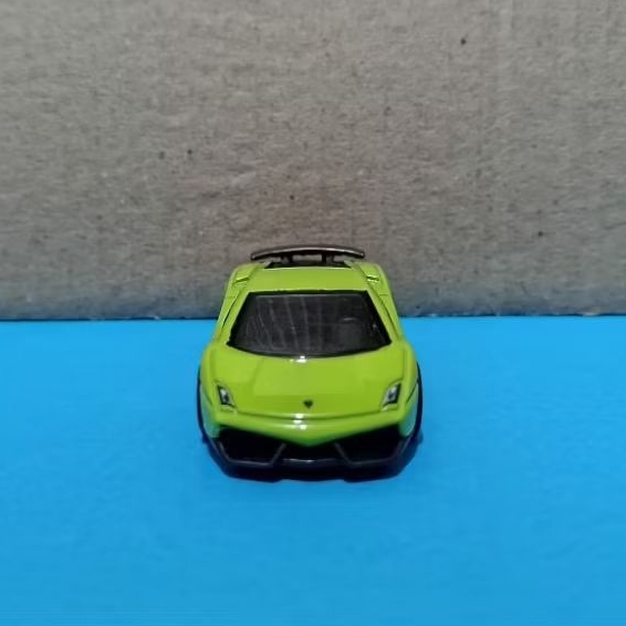 Hot Wheels Exotics 5-Pack '18 Lamborghini Gallardo LP 570-4