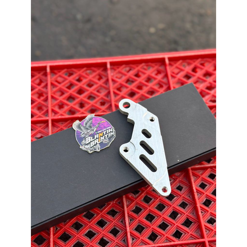 breket kaliper cnc rcb 2p supra x 110 breket kaliper skok supra x 110 rcb 2p disc 300mm cnc breket k