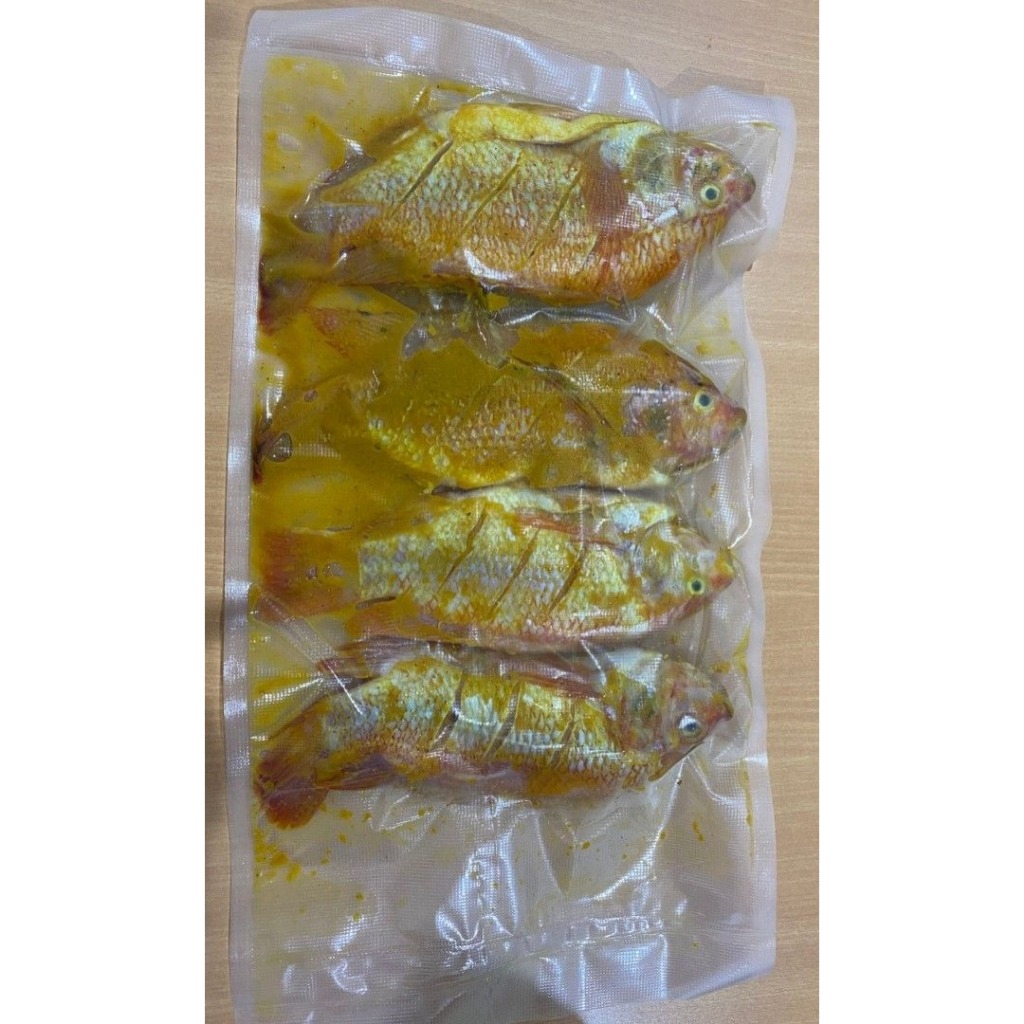 

Nila Bumbu Kuning Vacuum
