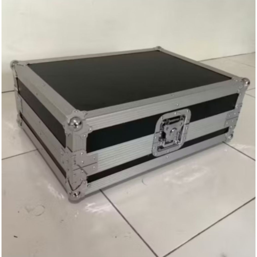 HARDCASE MIXER ASHLEY 4 Chanel