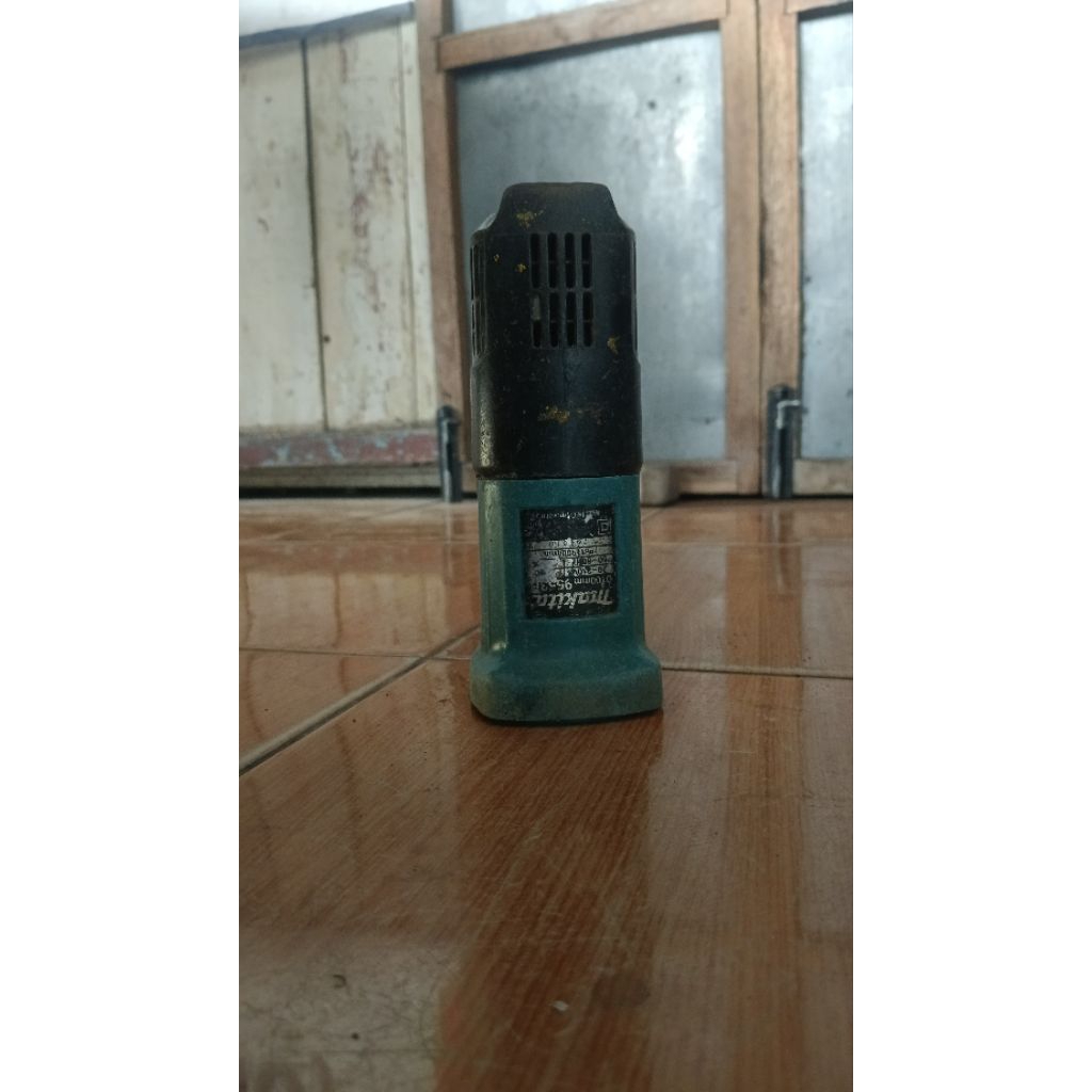 Casing Body Gerinda Tangan Makita M9553b Second