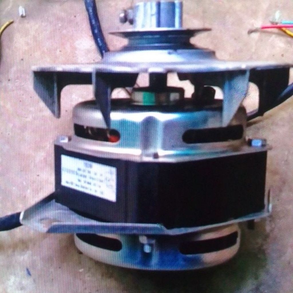 Dinamo mesin cuci Electrolux top loading