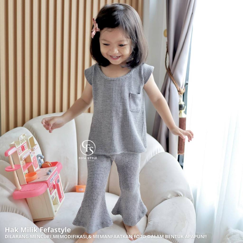 FEFA STYLE- ONE SET (ANAK) NASTYA KNIT - ONE SET knit lengan oblong celana cutbray ANAK perempuan - 