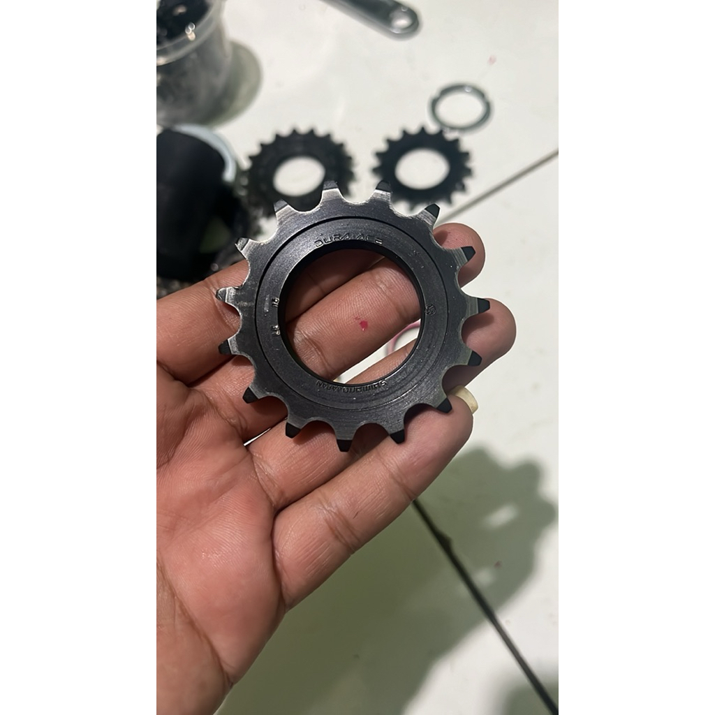 Cog Dura Ace NJS 15T