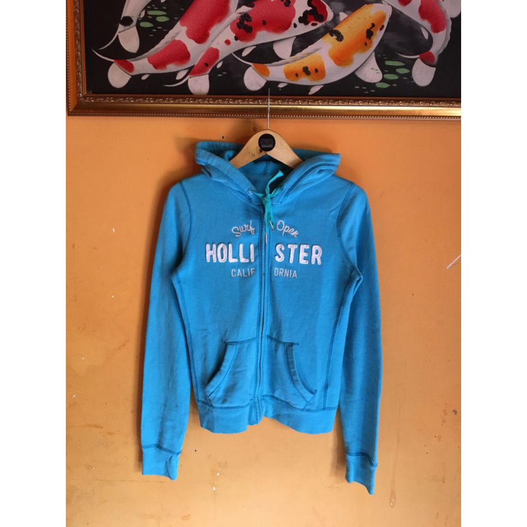 hodie holister