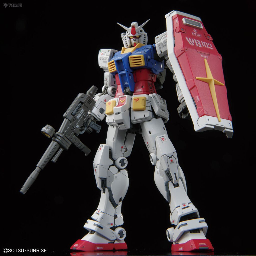 RG RX-78-2 Fighter Ver 2.0 CHANGLONG 5501 1/144 Real Grade Model Kit