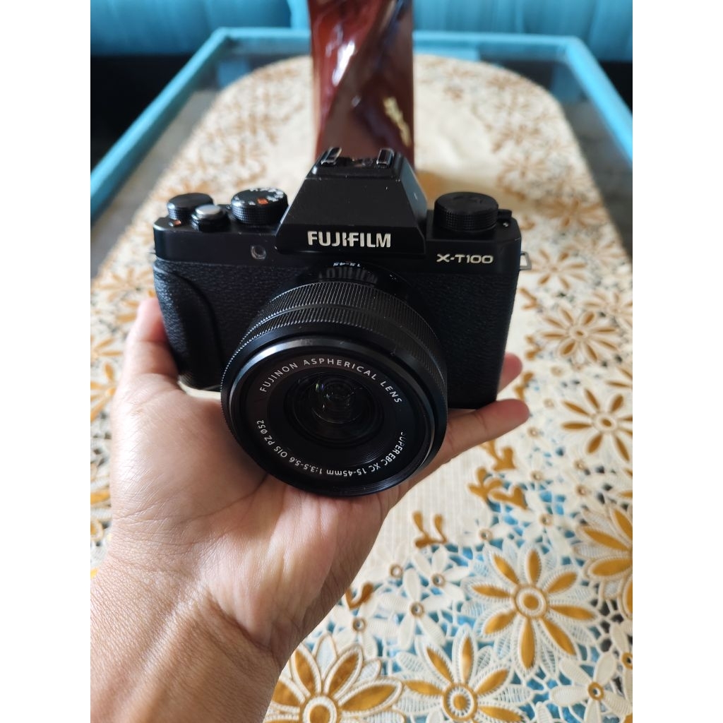 fujifilm xt100