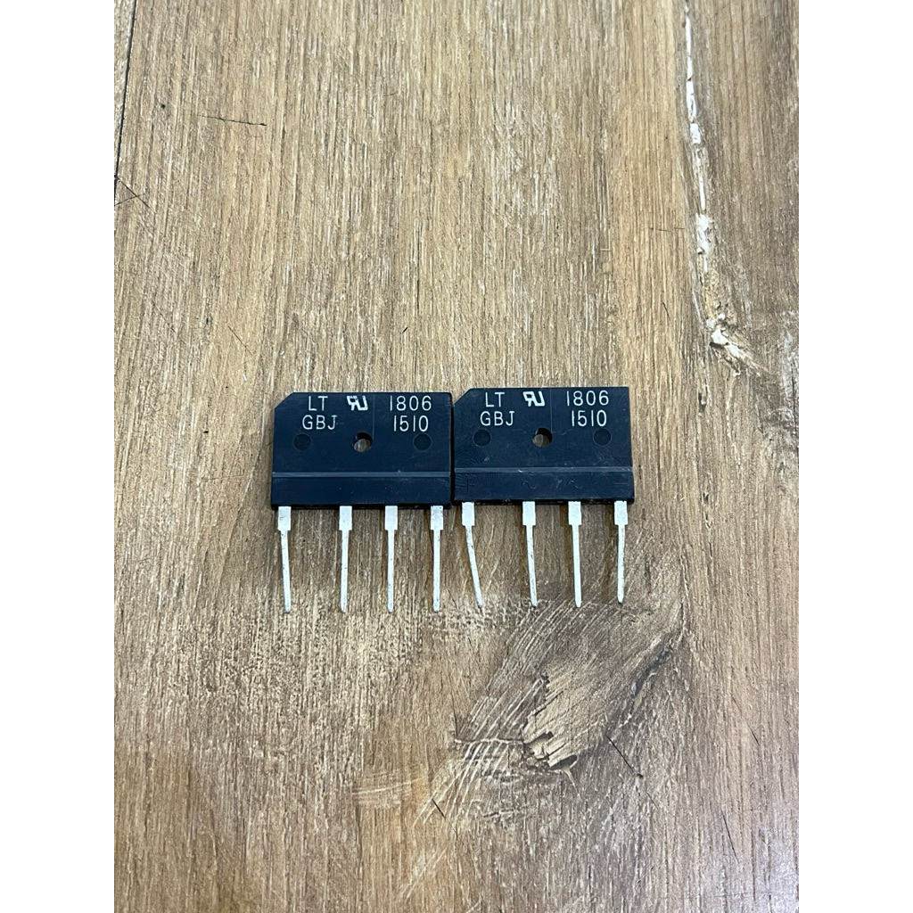 Dioda Sisir 15A GBJ 1510 15A