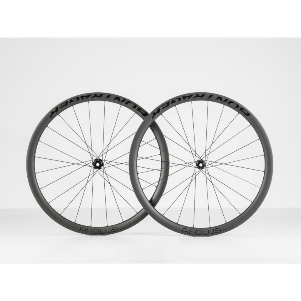 Wheelset Bontrager AP37D Aeolus Pro 37 Disc Carbon - wheelset sepeda road roadbike