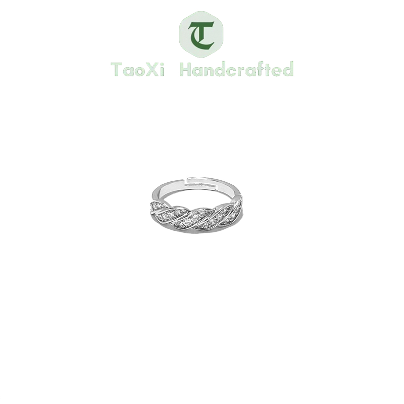 Cincin Berlian PerakBerlian ImitasiCubic ZirconiaminimalisModernCincin Motif Spiral