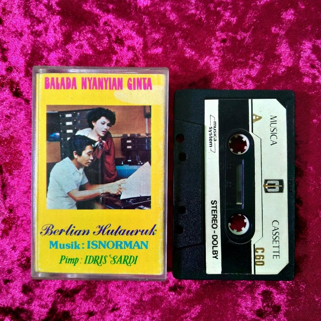 Kaset Berlian Hutauruk - Balada Nyanyian Cinta