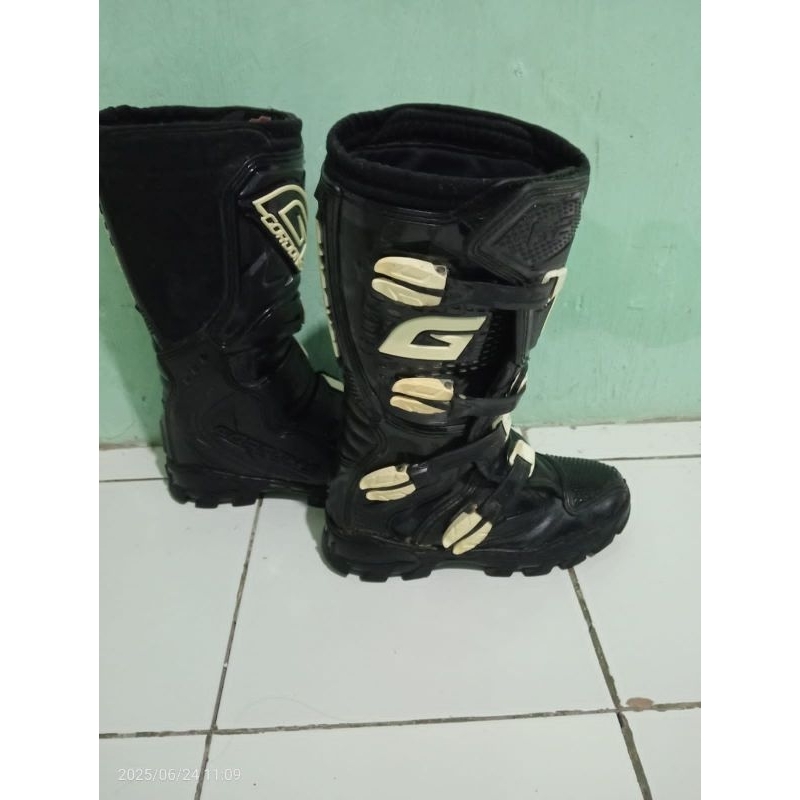 sepatu trail gordon k2 original