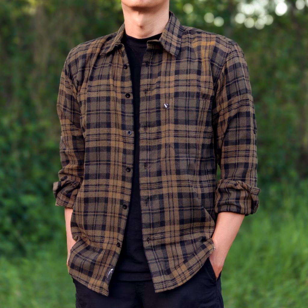 Cuci Gudang Kemeja Flanel Kotak Kotak Retro Lengan Panjang Outdoor Flannel Vuxor Adventure Series