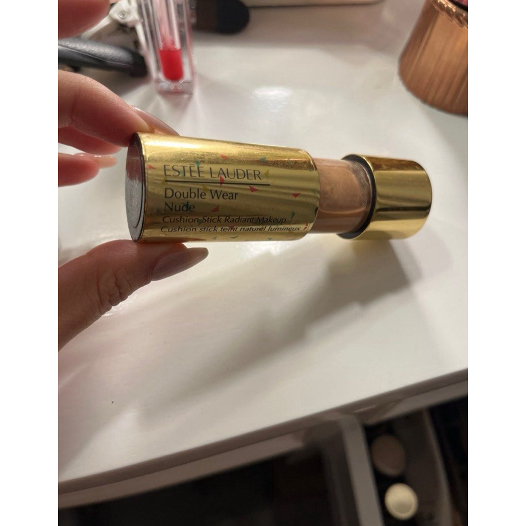 Preloved Makeup Estee Lauder