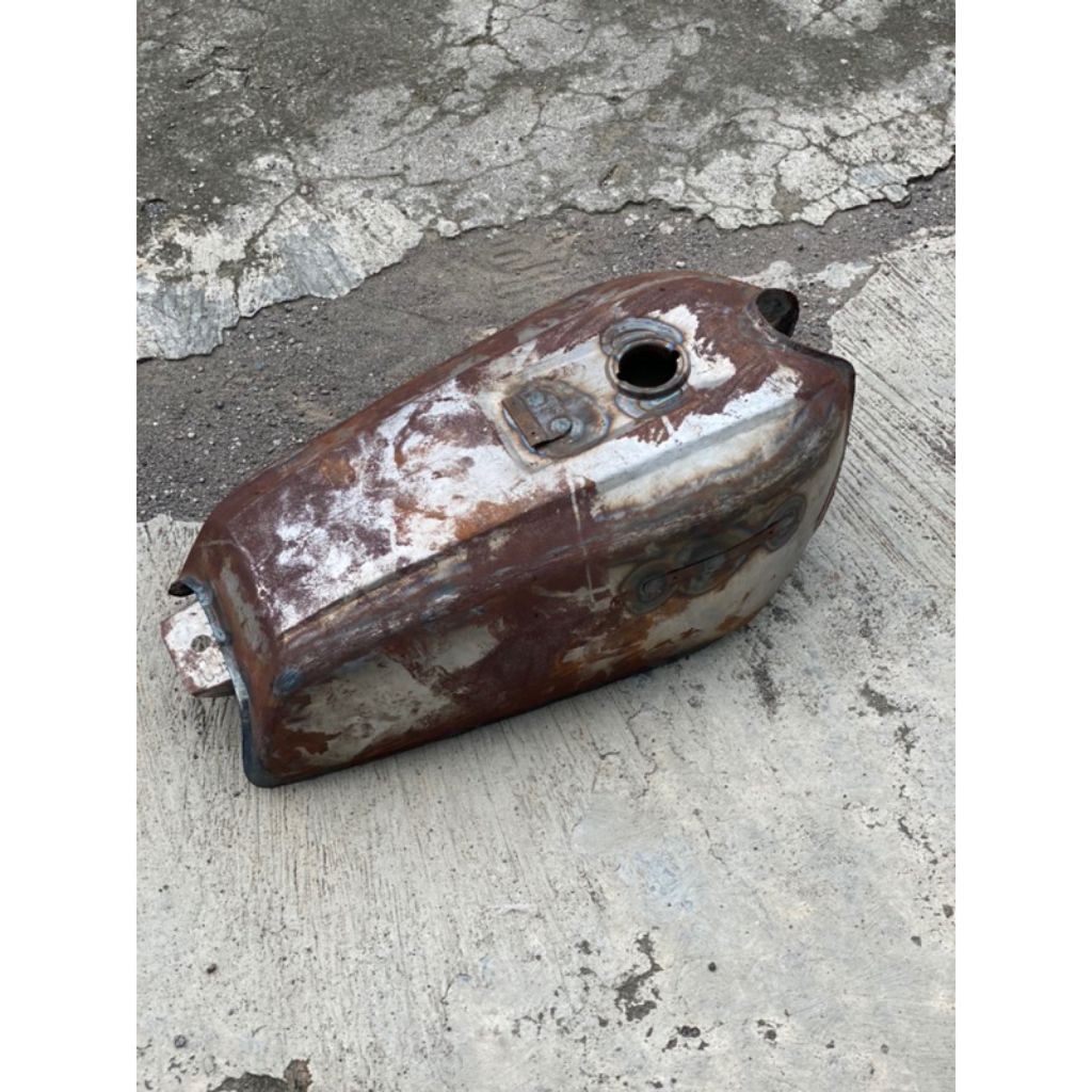 Tangki gl100 pres kudus