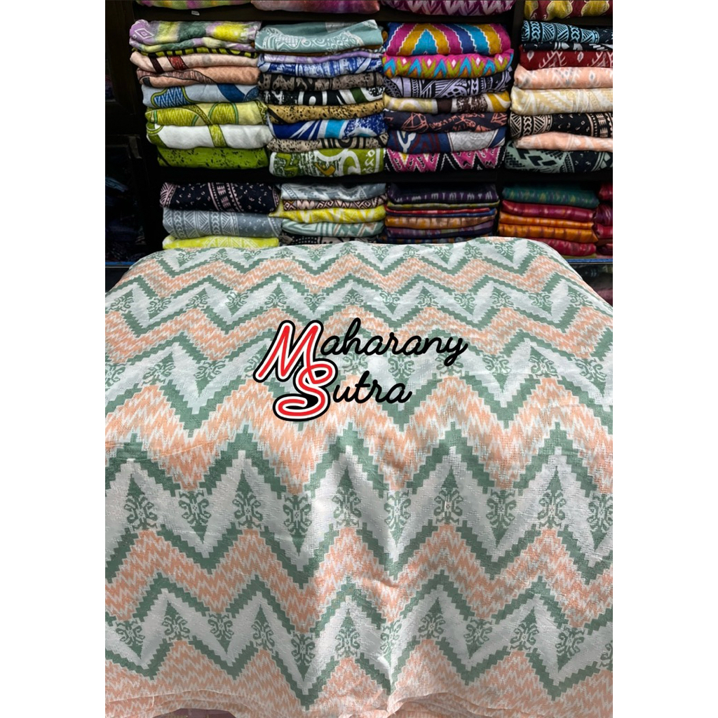 kain meteran sutra doby motif etnik sulawesi selatan