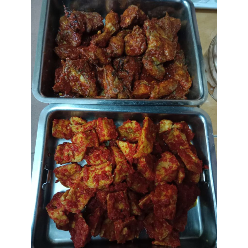 

Ayam semur kecap, tersedia setiap hari, pesanan akan diproses setelah melakukan pembayaran