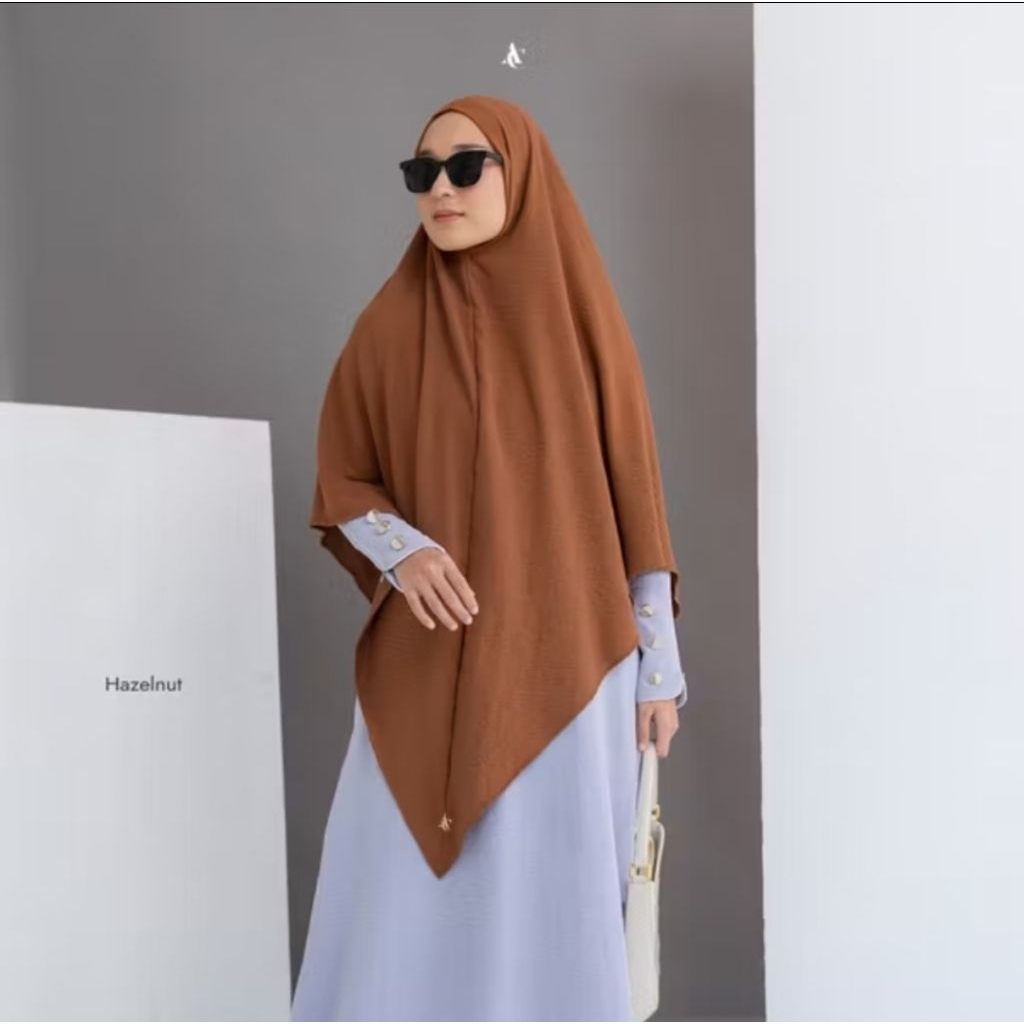 Eisha Khimar Alur Cerita