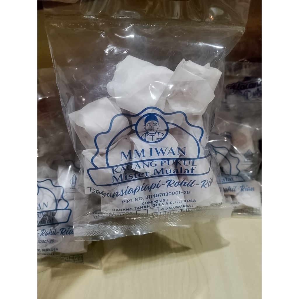 

Kacang_Pukul_Mister_Mualaf