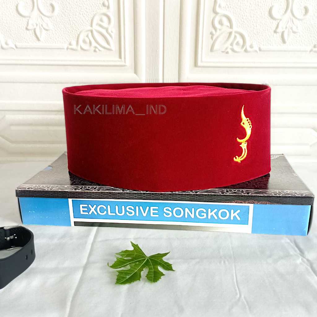 Peci songkok Kopiah Polos Merah logo kujang peci pria model terbaru beludru hitam tinggi 9cm murah b