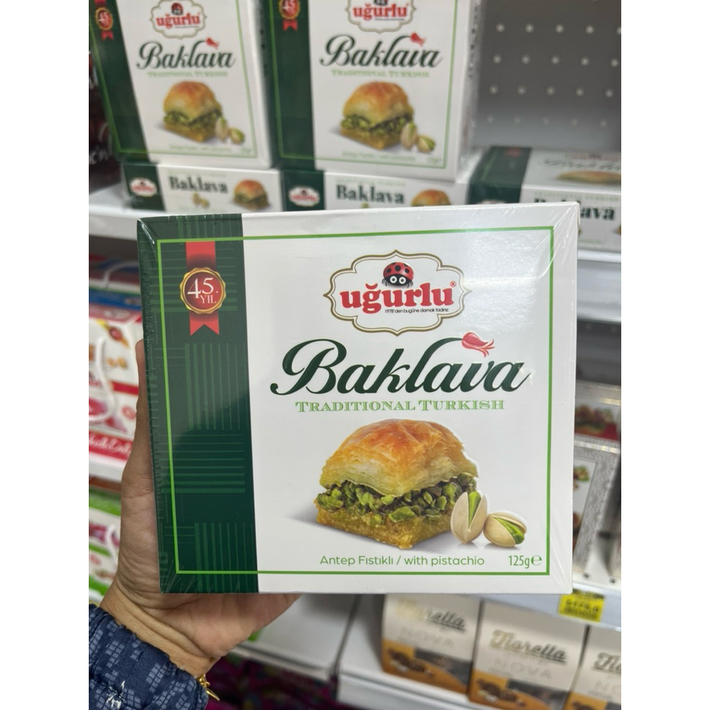 

BAKLAVA UGURLU BAKLAVA DRIED BAKLAVA TURKI 125 GRAM