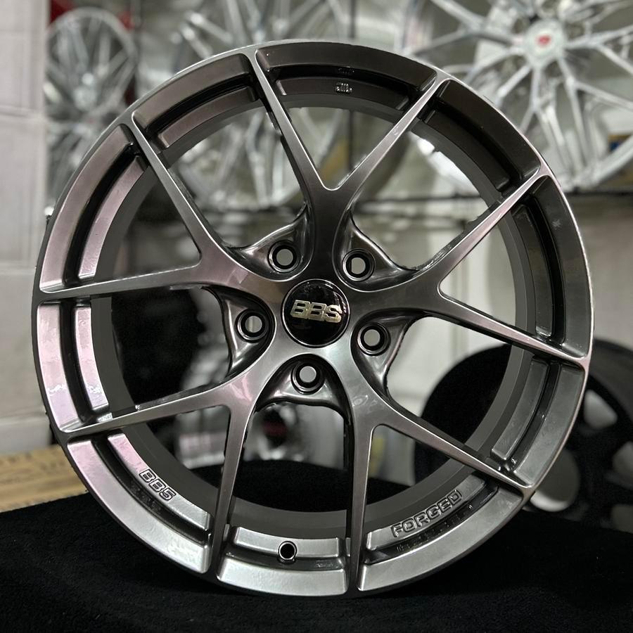 VELG BBS F1 RING 17 LEBAR 7.5 PCD 5X114 ET 40 WARNA HYPER BLACK