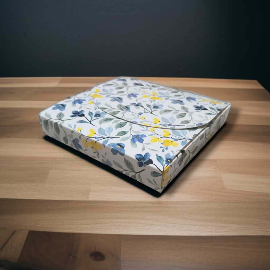 

Box Hijab Square : Box Hijab \ Box Jilbab \ Scarf Small - IVORI