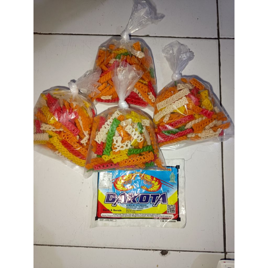 

Kerupuk Tangga / Kerupuk Kepang Dakota 200gr