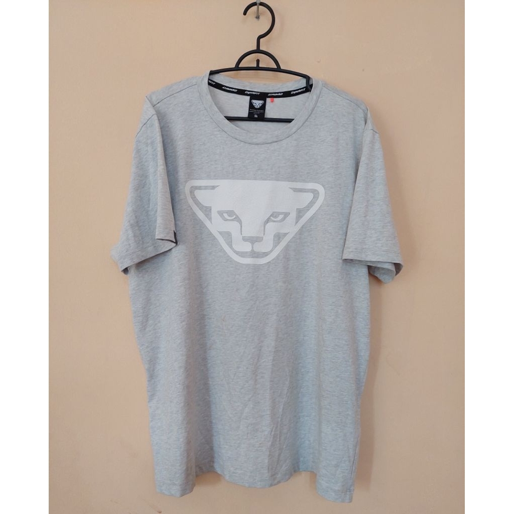 Preloved Kaos Pria Dynafit Warna Grey