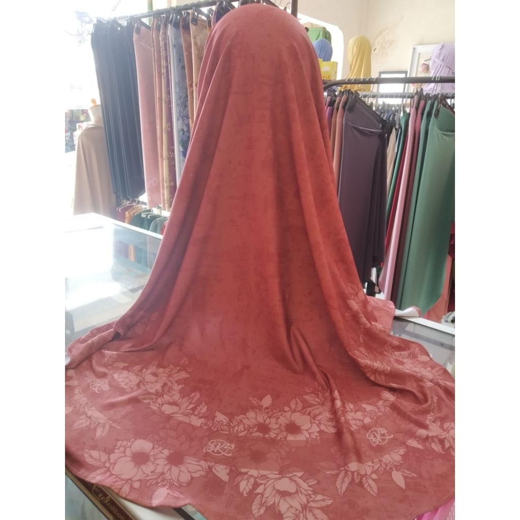 Hijab instan motif abstrak SK23 Azahra