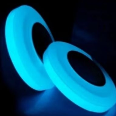 

stiker glow in the dark blue stiker fosfor biru 1,5cm x 10 meter