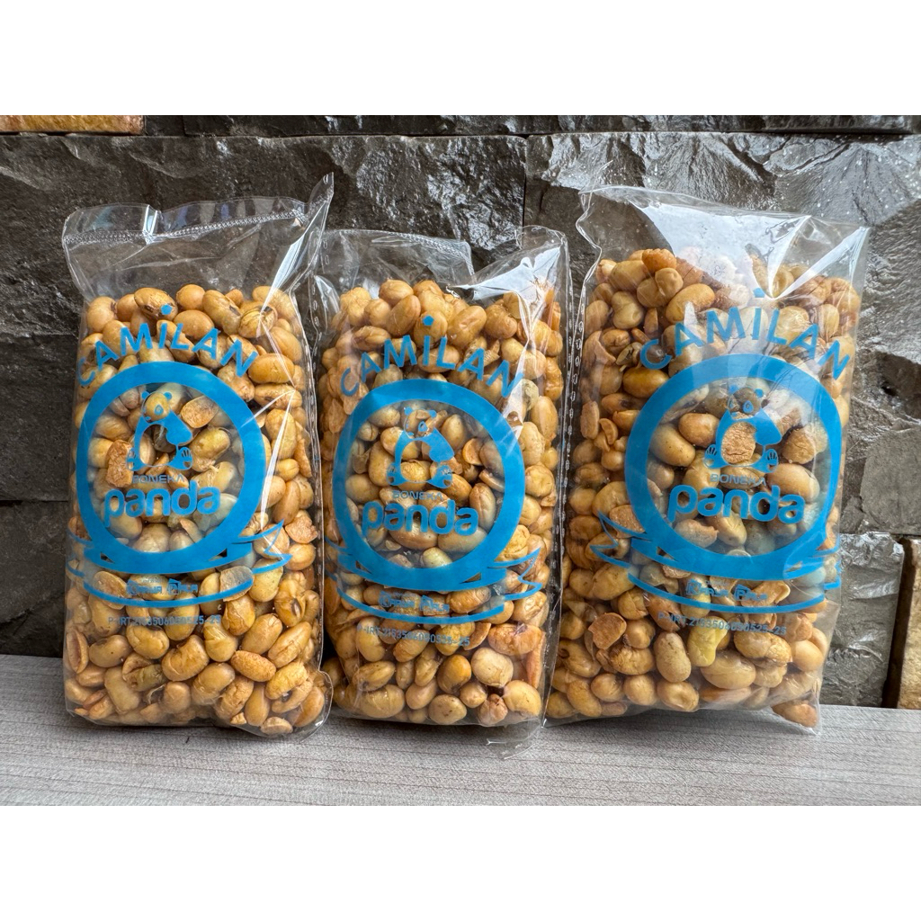 

Kacang Kedelai Goreng Panda - Kedelai goreng gurih 3 Pcs