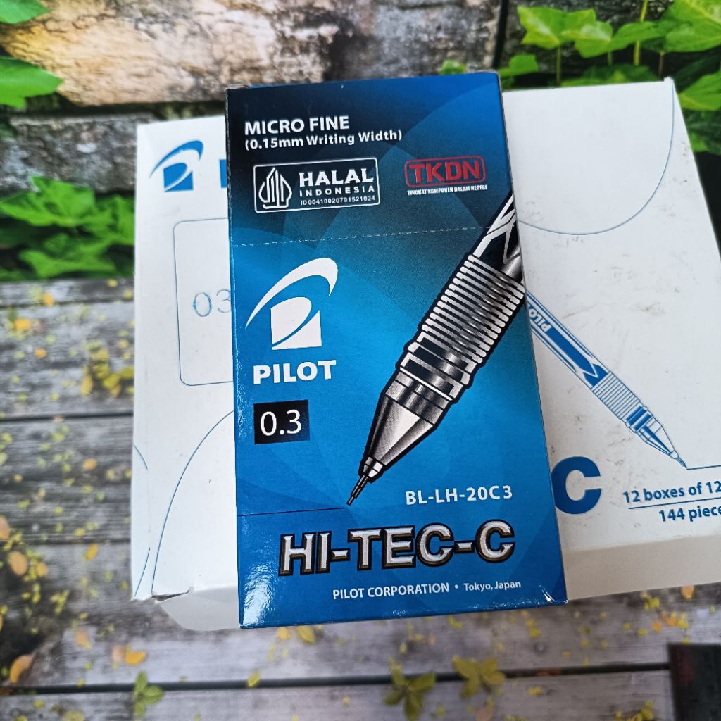 

1 Pack / Lusin isi (12 Pcs) Bolpoin Hi-Tec C 0,3 Biru / Hitec C Biru / Hitec C 0,3 Biru / Hi-Tec Buat Makna Santri