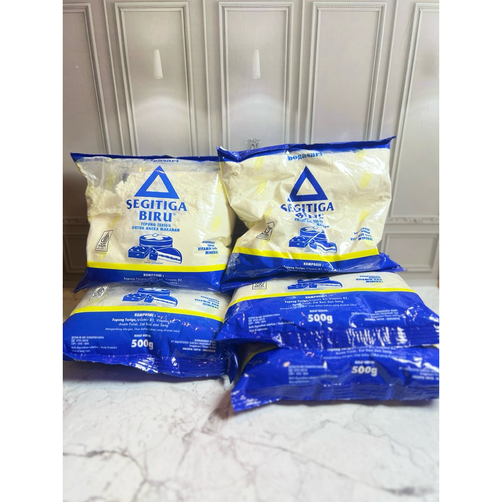 

Segitiga Biru Tepung Terigu kemasan Ekonomis 500 Gram