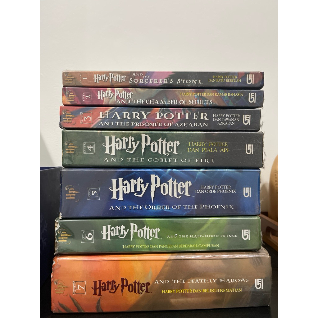 Harry Potter 1-7 (preloved) Bahasa Indonesia