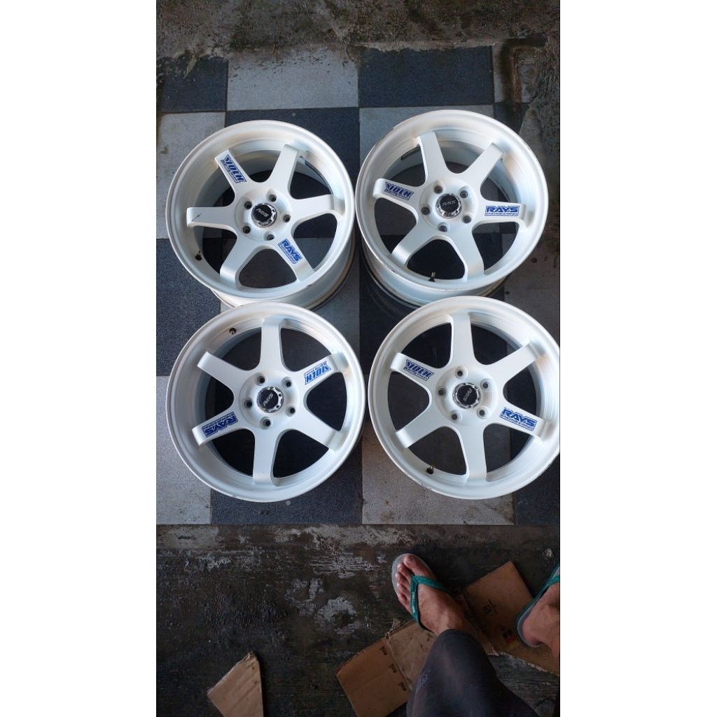 velg te37 r17 pcd 5x114