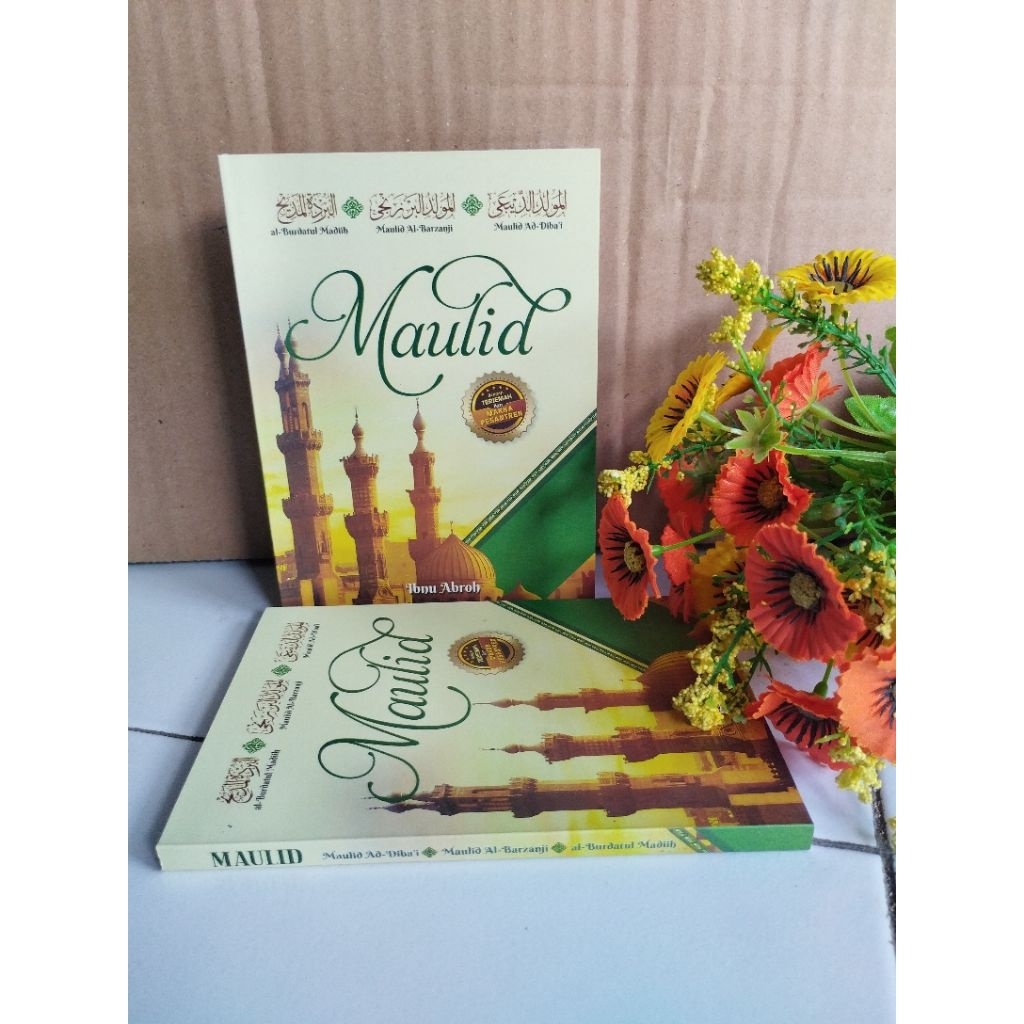 Buku Saku Maulid diba', Al barzanji dan Burdah di lengkapi terjemah dan makna pesantren