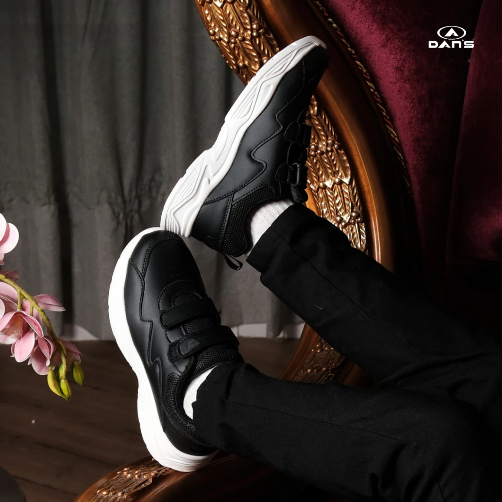 DANS - Sepatu Anak Laki-Laki dan Perempuan - Kabelo (SD) | Sneakers untuk Sekolah Warna Hitam