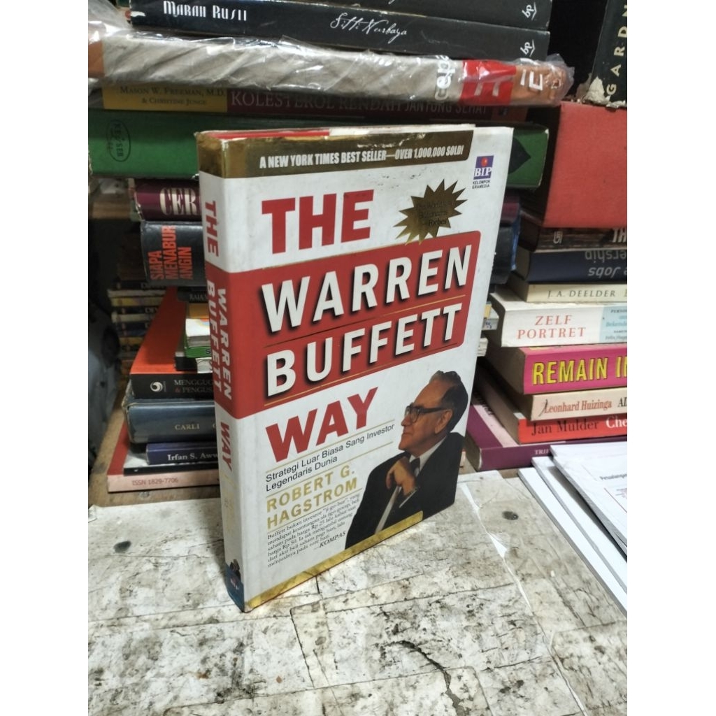 THE WARREN BUFFETT WAY by Robert G Hagstrom