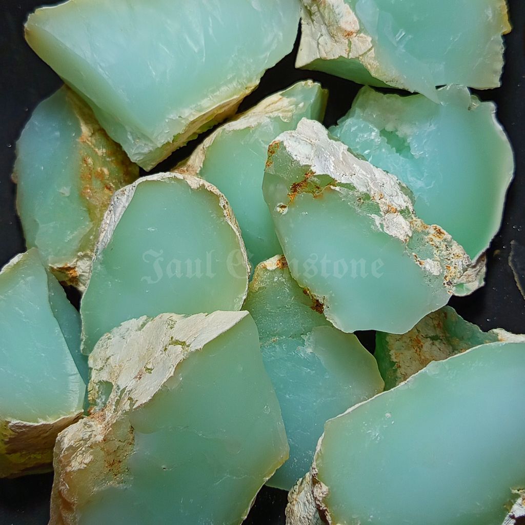 batu giok baubau/bongkahan batu giok baubau sulawesi natural/batu akik