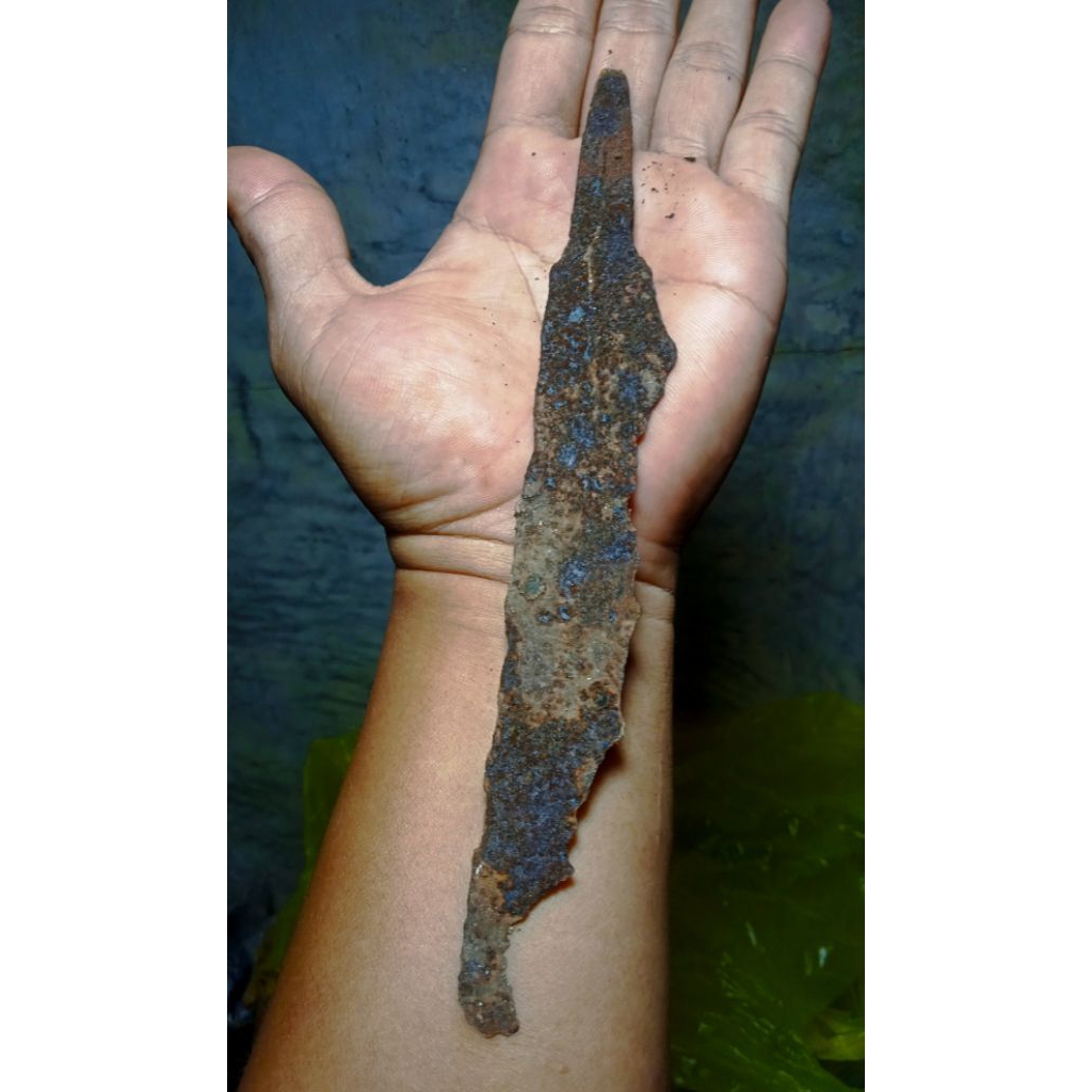 barang kuno temuan sungai