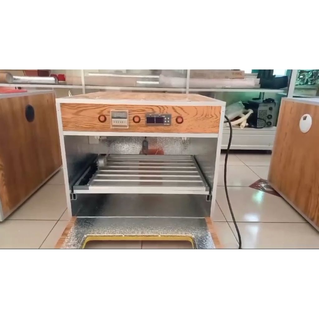 Mesin penetas telur kapasitas 50 butir full otomatis