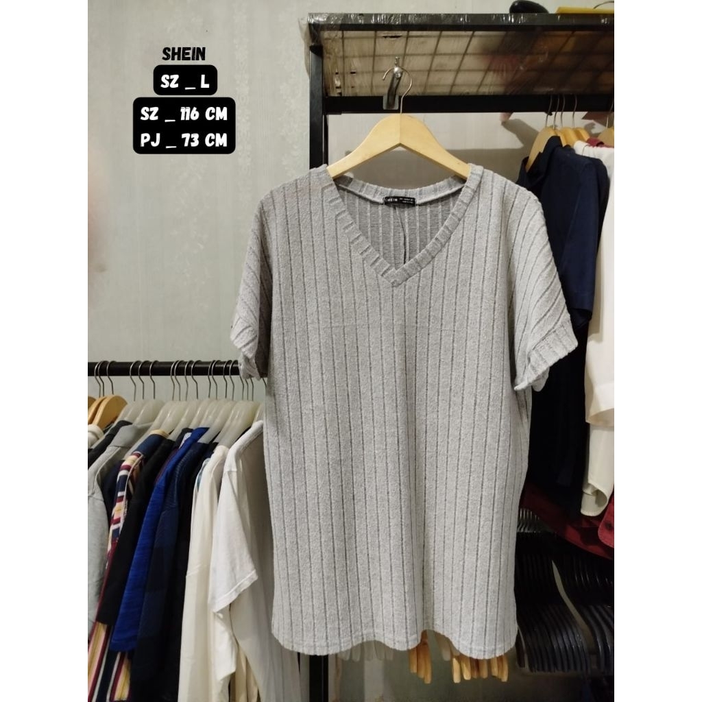 KAOS WANITA KNIT KERAH V NECK