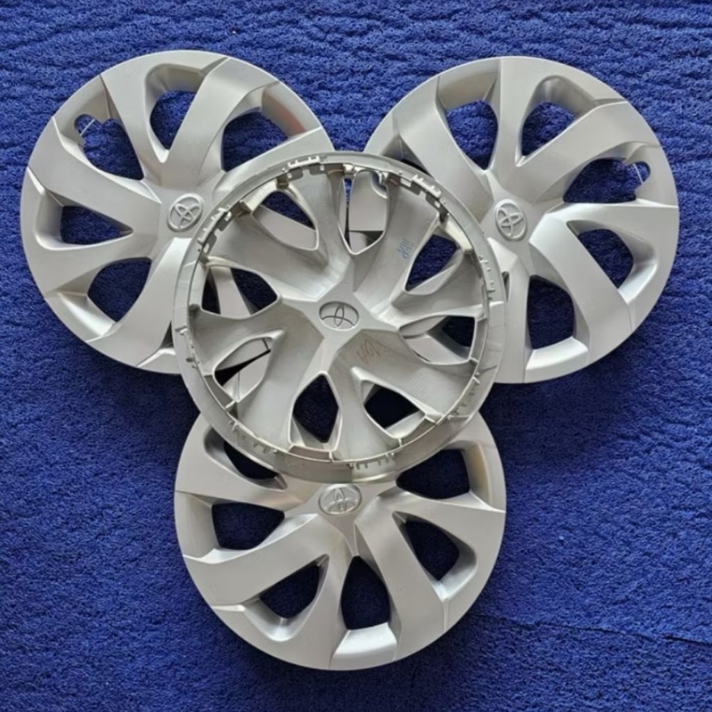 Tutup Velg Wildof Wildop Whell Dop TOYOTA SIENTA Ring 15 Original Copotan ( Harga Untuk Satuan )